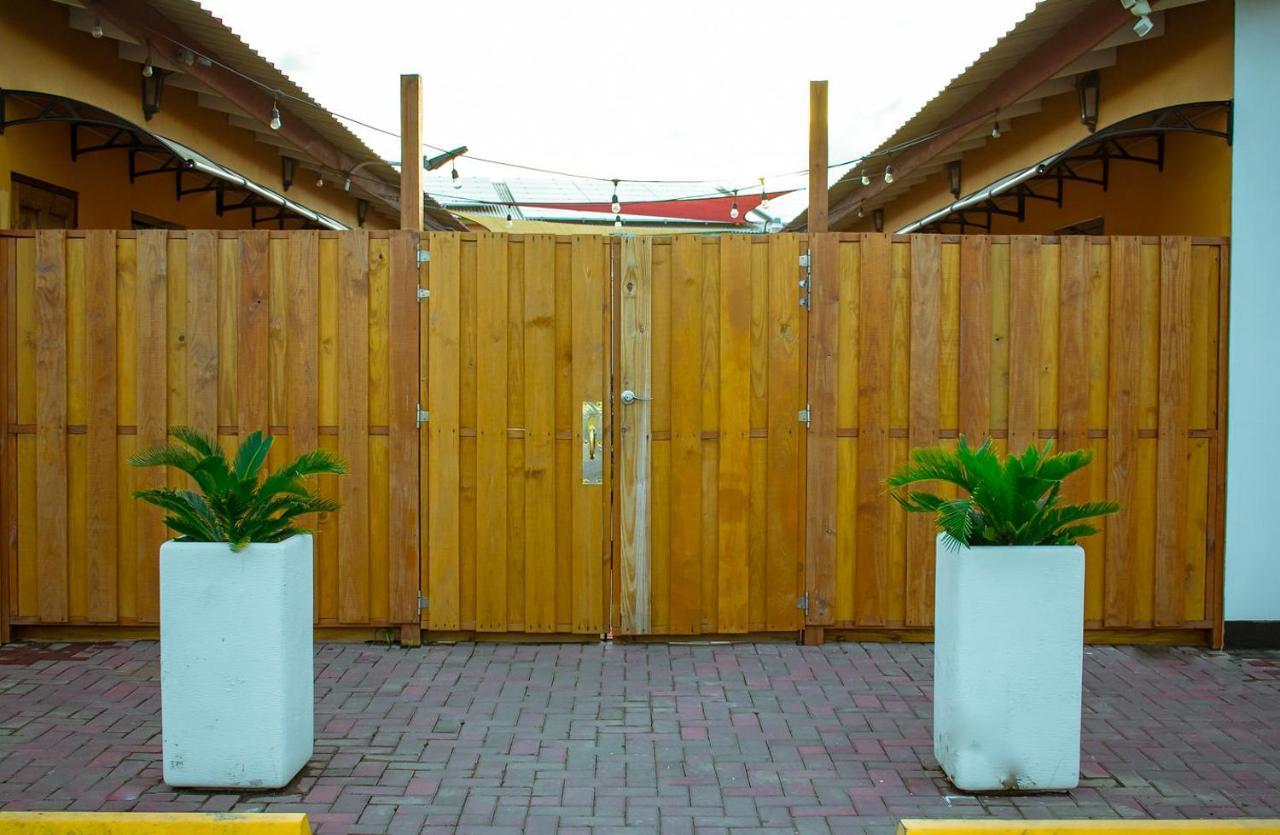 Aruba Smart Apartments Palm Beach Exterior foto